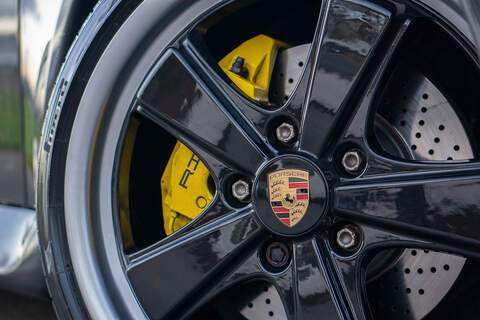 Porsche 911 997 Carrera 4S - U364