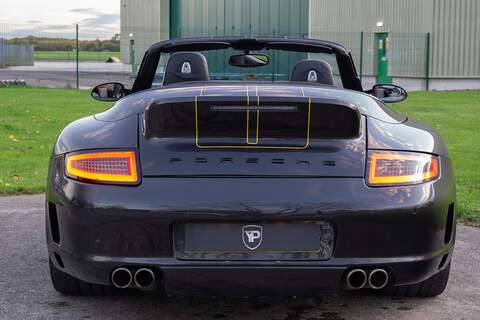 Porsche 911 997 Carrera 4S - U364