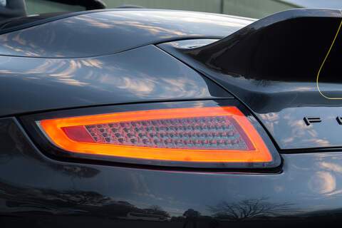 Porsche 911 997 Carrera 4S - U364