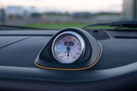 Porsche 911 997 Carrera 4S - U364