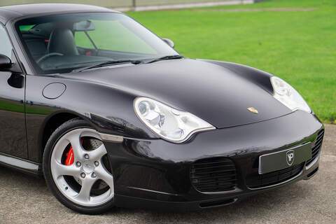 Porsche 911 996 Carrera 4S - U366