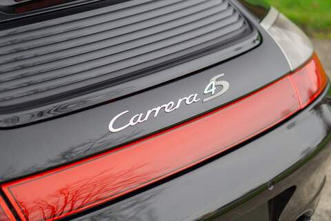 Porsche 911 996 Carrera 4S - U366