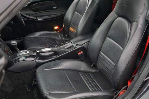 Porsche 911 996 Carrera 4S - U366