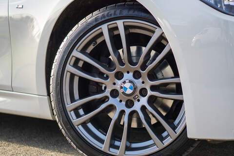 BMW 3 Series 330d M Sport - U368