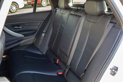 BMW 3 Series 330d M Sport - U368