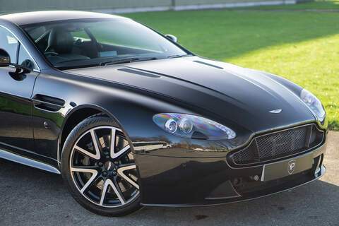 Aston Martin Vantage V8 - U369