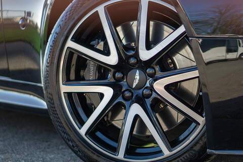 Aston Martin Vantage V8 - U369