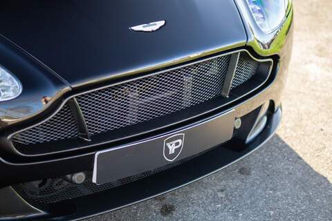 Aston Martin Vantage V8 - U369
