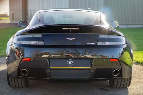 Aston Martin Vantage V8 - U369