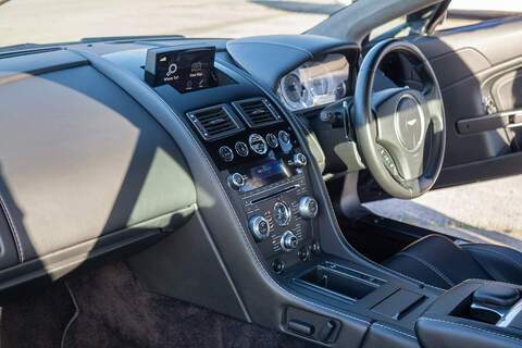 Aston Martin Vantage V8 - U369