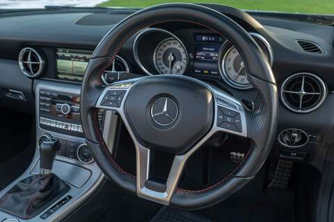 Mercedes-Benz SLK SLK200 AMG Sport - U370