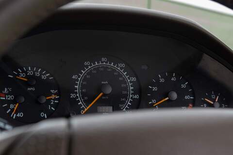 Mercedes-Benz SL SL280 - U378