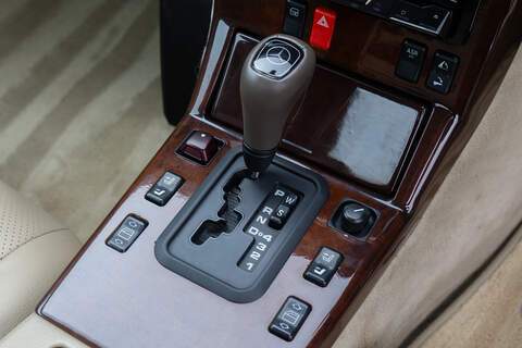 Mercedes-Benz SL SL280 - U378