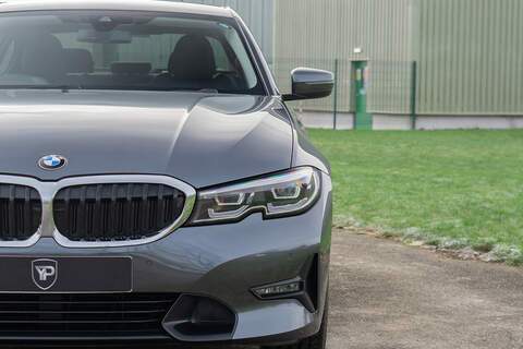 BMW 3 Series 330e Sport Pro - U382