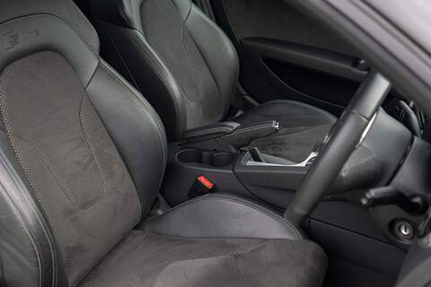 Audi TT TDI Black Edition - U386