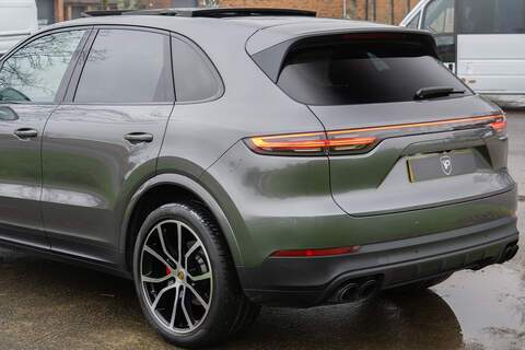 Porsche Cayenne T V6 - U389