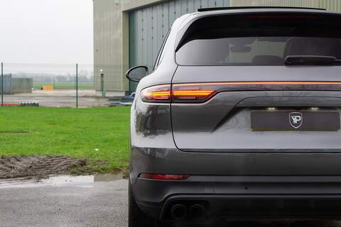 Porsche Cayenne T V6 - U389