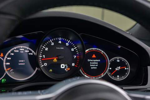 Porsche Cayenne T V6 - U389