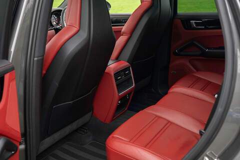 Porsche Cayenne T V6 - U389