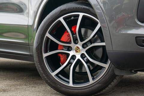 Porsche Cayenne T V6 - U389