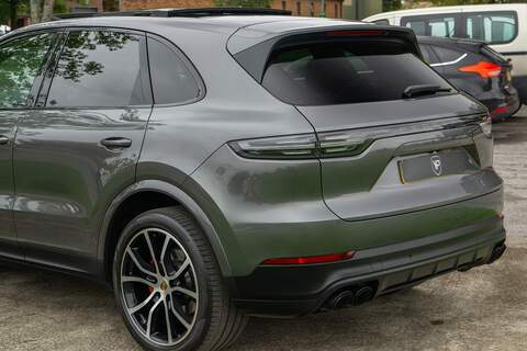 Porsche Cayenne T V6 - U389