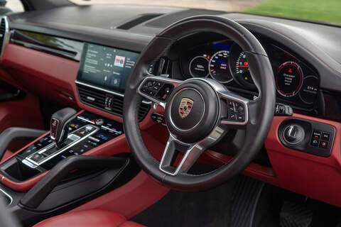 Porsche Cayenne T V6 - U389