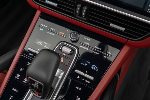 Porsche Cayenne T V6 - U389
