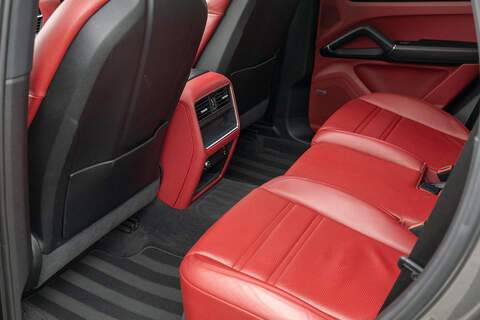 Porsche Cayenne T V6 - U389
