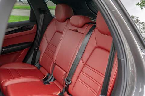 Porsche Cayenne T V6 - U389