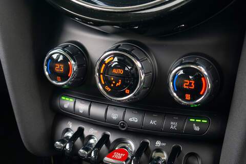 MINI Hatch Cooper Classic - U399