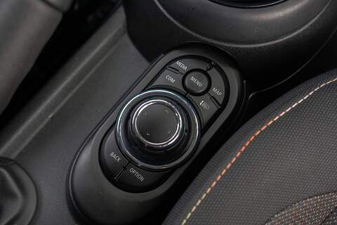 MINI Hatch Cooper Classic - U399