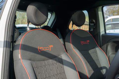 Fiat 500 MHEV RED - U403