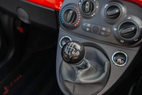 Fiat 500 MHEV RED - U403