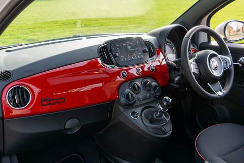 Fiat 500 MHEV RED - U403