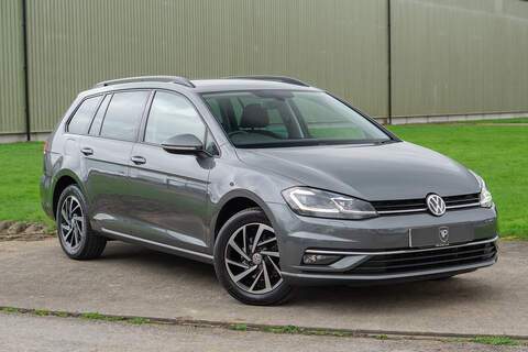 Volkswagen Golf 2.1 GLE250d AMG Line (Premium) SUV 5dr Diesel G-Tronic 4MATIC Euro 6 (s/s) (204 ps)