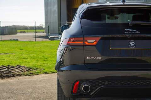 Jaguar E-PACE D180 R-Dynamic HSE - U409