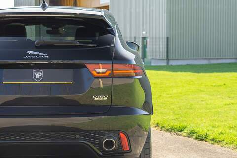 Jaguar E-PACE D180 R-Dynamic HSE - U409