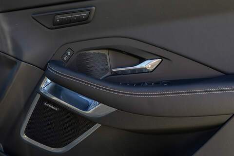 Jaguar E-PACE D180 R-Dynamic HSE - U409