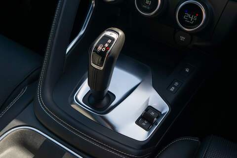 Jaguar E-PACE D180 R-Dynamic HSE - U409