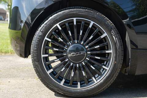 Fiat 500e La Prima - U418