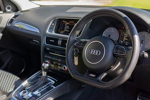 Audi SQ5 BiTDI V6 Plus - U419