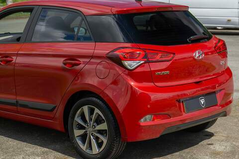 Hyundai i20 Premium - U423