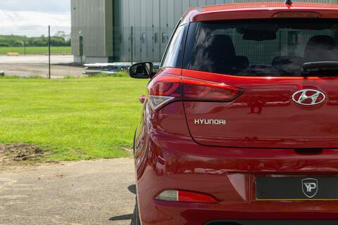 Hyundai i20 Premium - U423