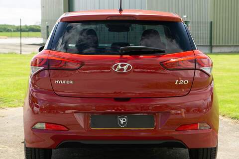 Hyundai i20 Premium - U423