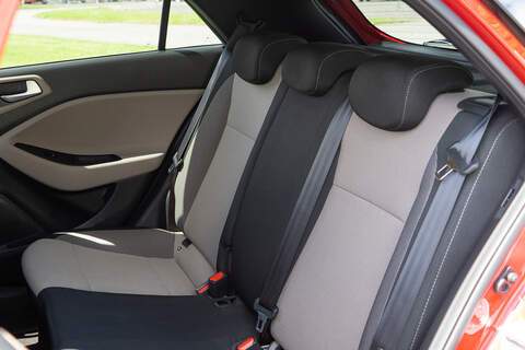 Hyundai i20 Premium - U423