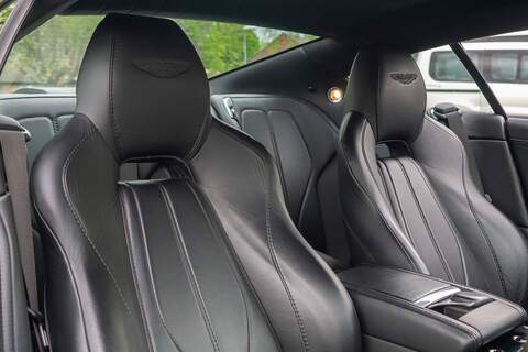 Aston Martin DB9 V12 - U424