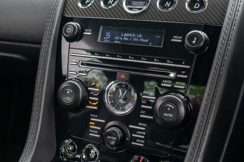 Aston Martin DB9 V12 - U424