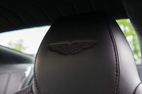 Aston Martin DB9 V12 - U424