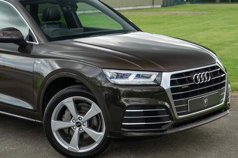 Audi Q5 TDI S line - U426