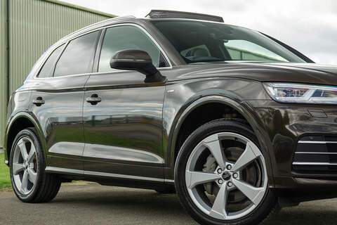 Audi Q5 TDI S line - U426